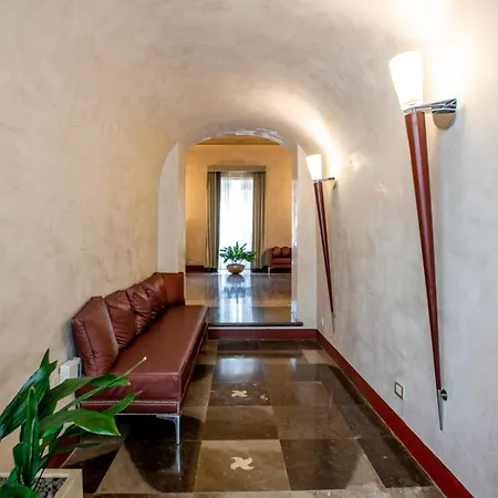 De Stefano Palace Luxury 4*