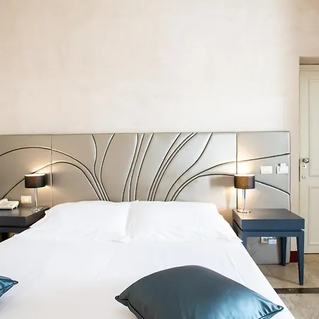 Hotel De Stefano Palace Luxury 4*