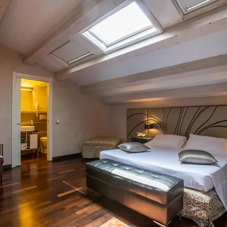 De Stefano Palace Luxury 4*