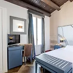 فندق De Stefano Palace Luxury راغوزا