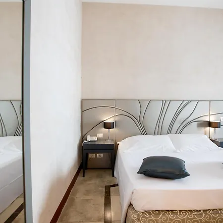 Hotel De Stefano Palace Luxury