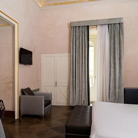 Hotel De Stefano Palace Luxury 4*