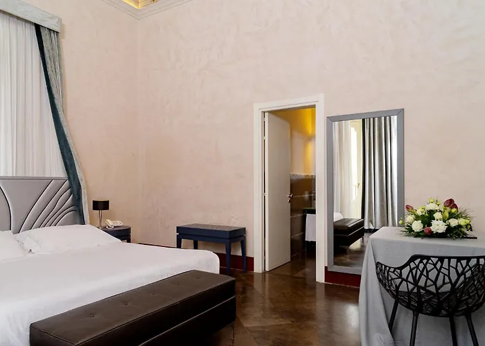 De Stefano Palace Luxury Otel 4*